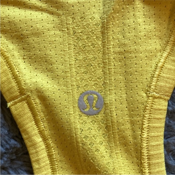 NWOT Lululemon Swiftly Tech Racerback Tank - Picture 3 of 6
